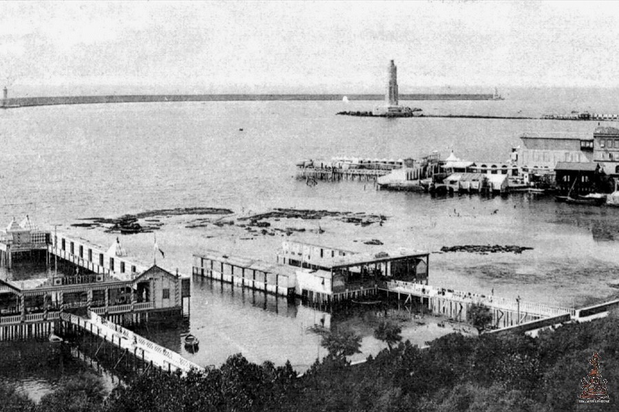 Bagni Trotta, Tirreno e Scoglio della Regina - 1900