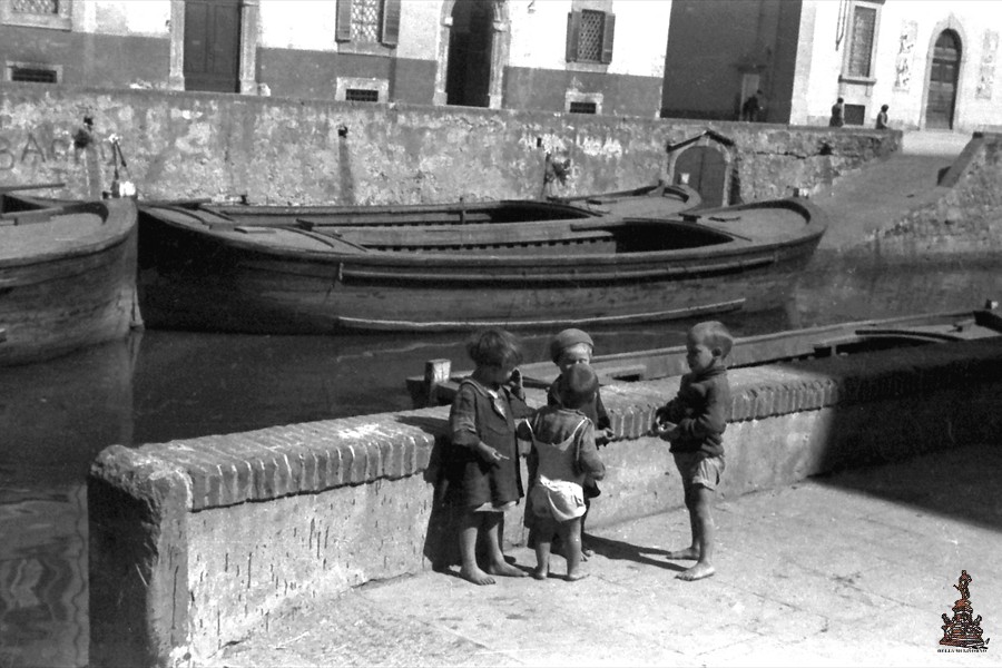 Scali Finocchietti - Bimbi livornesi - 1933