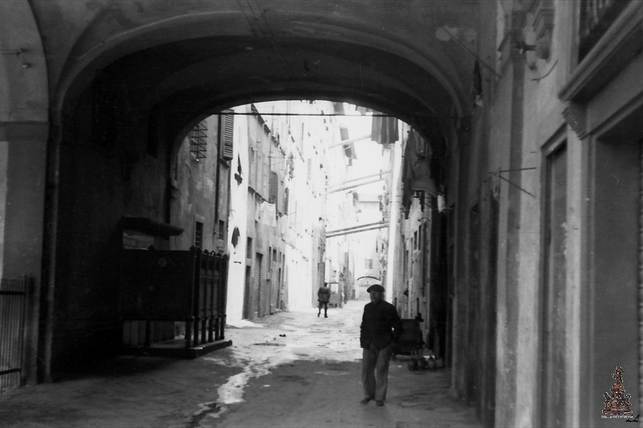 Via dell'Olio da piazza Vittorio Emanuele - 1935