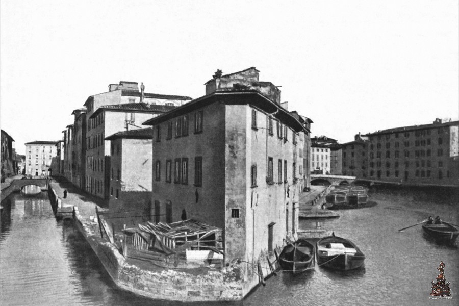 Scali di Porta Trinita' e scali delle Barchette - 1896